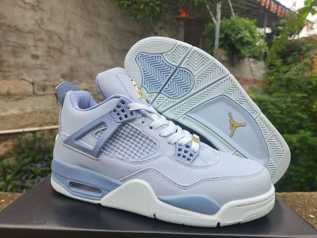 Air Jordan 4 Retro Sneakers | Grey / Blue