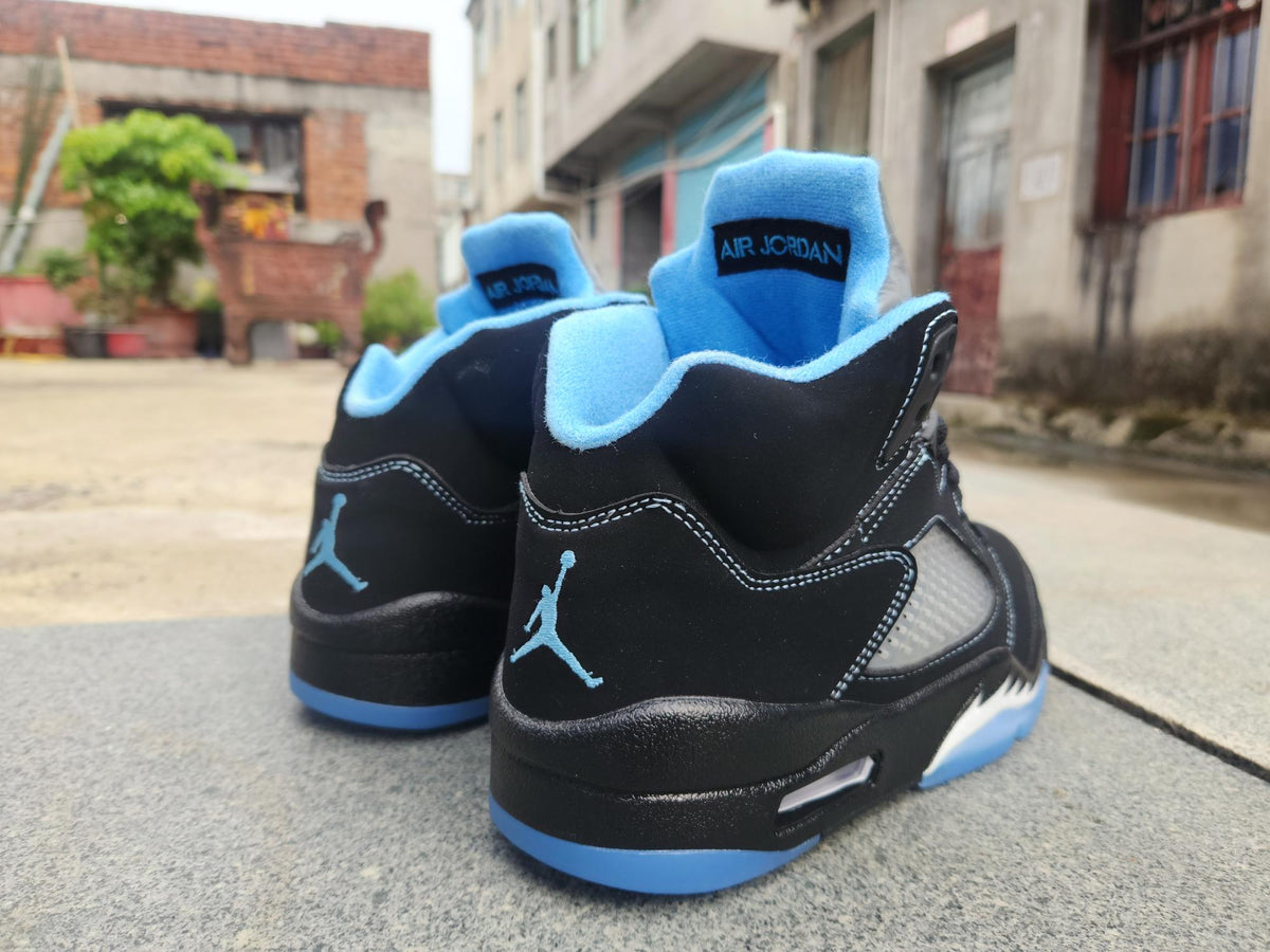 Air Jordan 5 Men's & Women's Sneakers | Black / University Blue