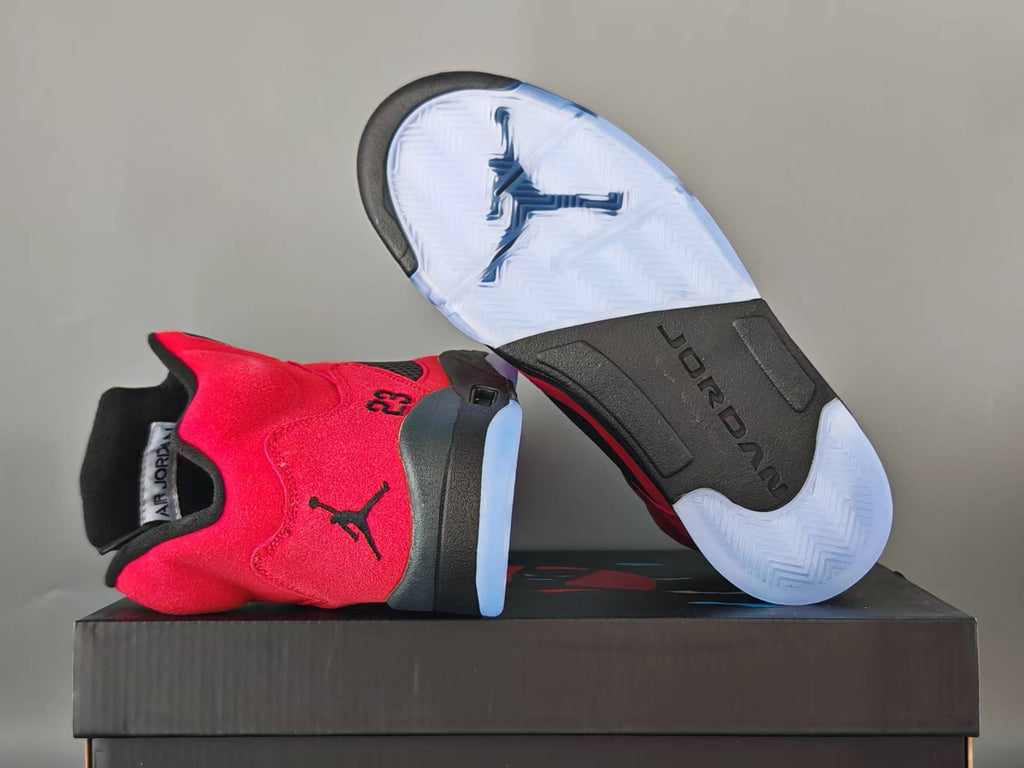 Air Jordan 5 Retro Men's & Women's Sneakers | Batman Beyond