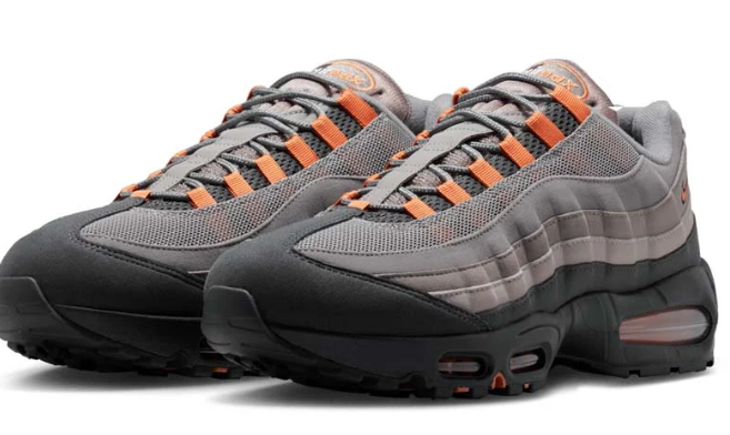 Nike Air Max 95 OG Sneakers | Pencil Point / Hot Curry