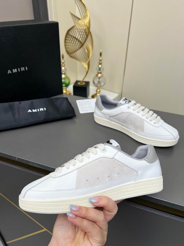 AMIRI Low-Top Sneakers | White / Grey Star Detail