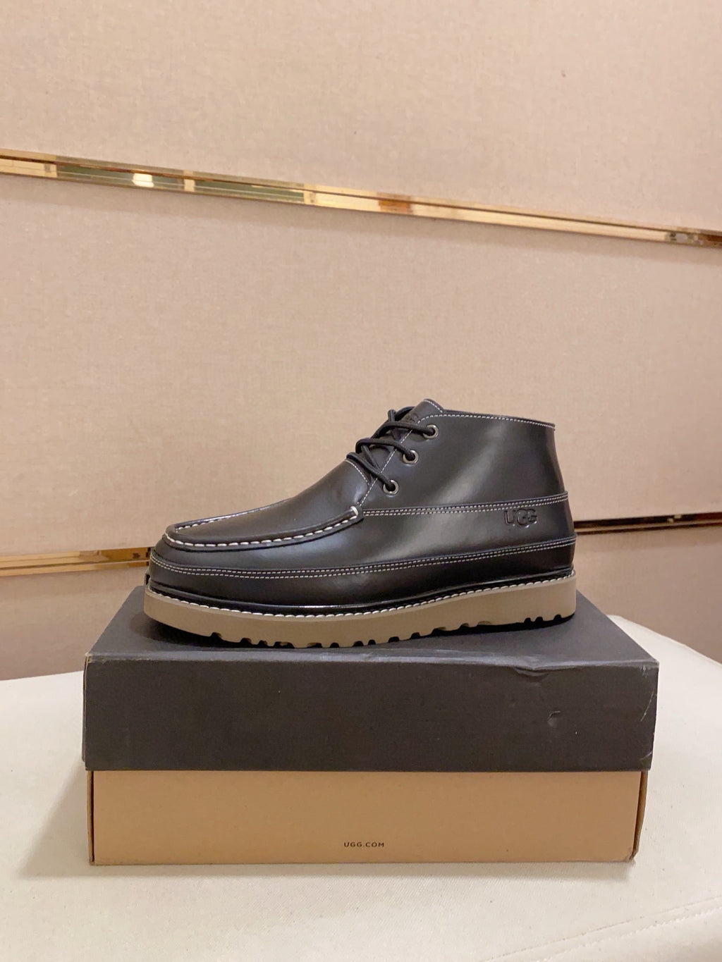 UGG Black Contrast-Stitch Moc-Toe Ankle Boots