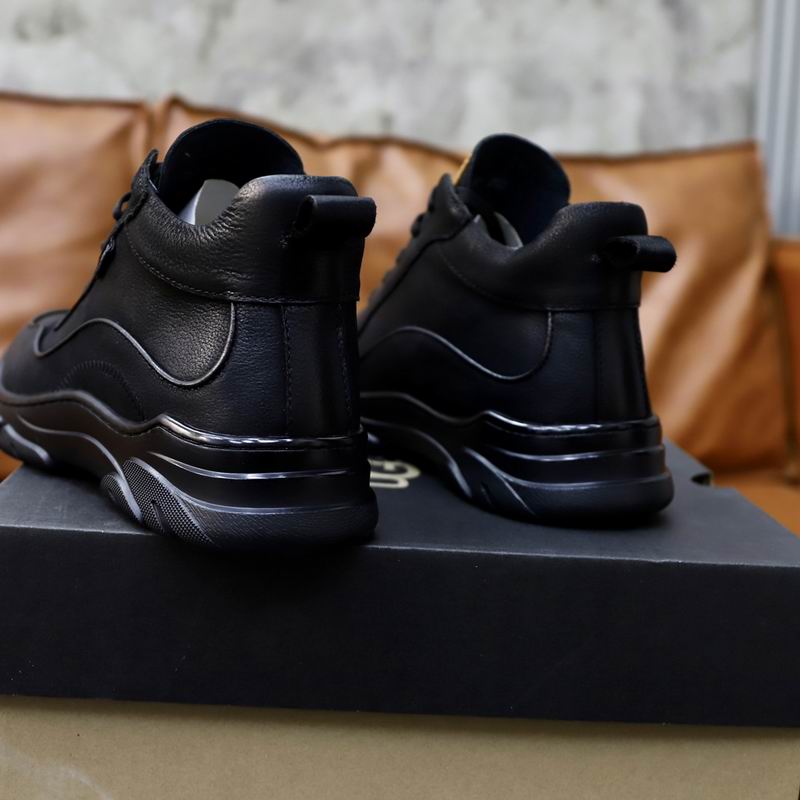 UGG Black Sculpted-Sole Lace-Up Sneakers