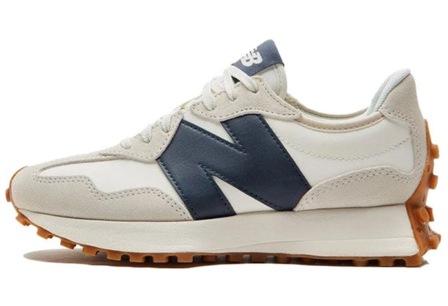 New Balance 327 Women's Sneakers | Moonbeam / Outerspace