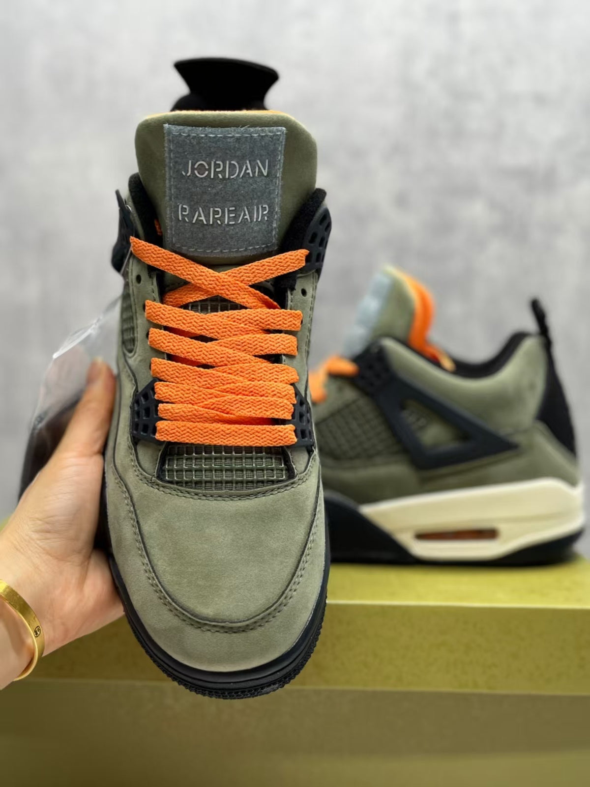 Air Jordan 4 Retro Sneakers | Olive Green